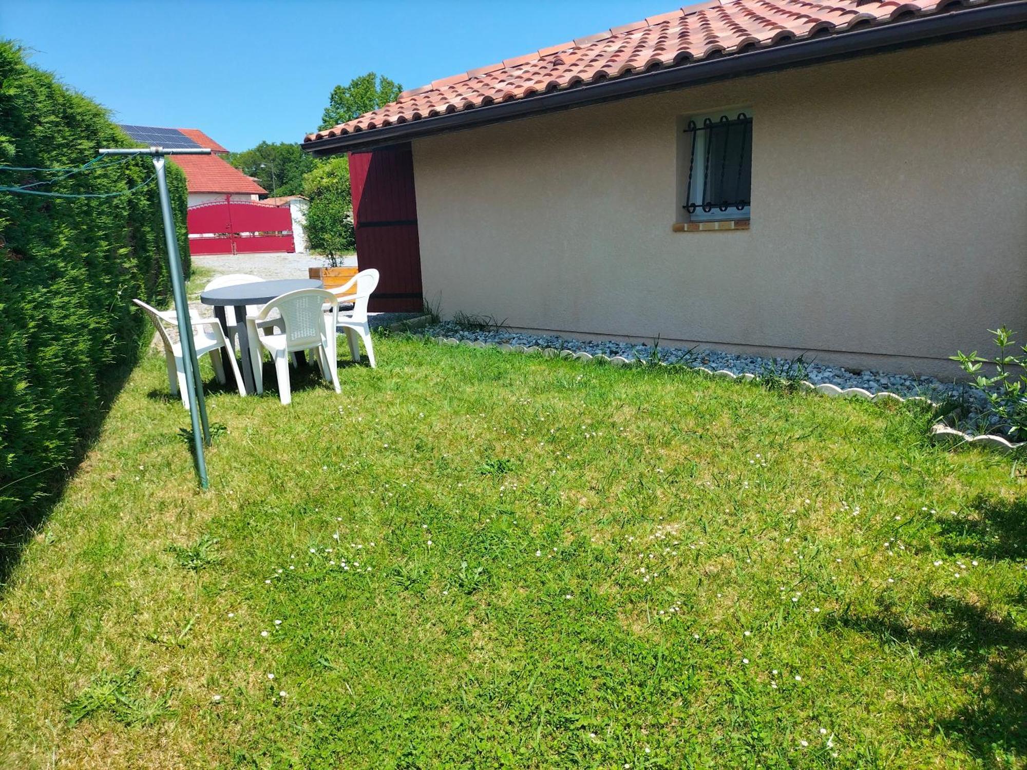 Studio Proche Des Thermes, Des Barthes, Des Plages Et De Dax ! Saubusse Exterior photo